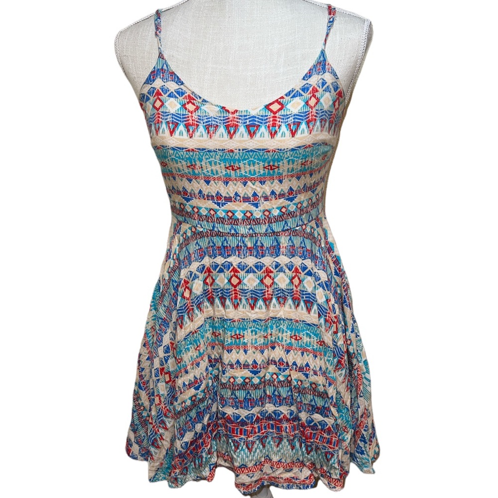 Forever 21 Sleeveless Blue, Cream, Red Aztec Print 100% Rayon Mini Dress